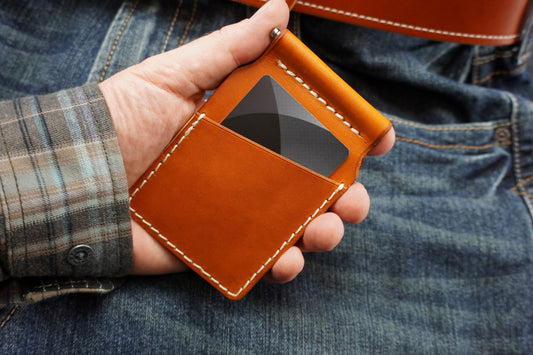 Minimalist Leather Front Pocket Wallet with Money Clip